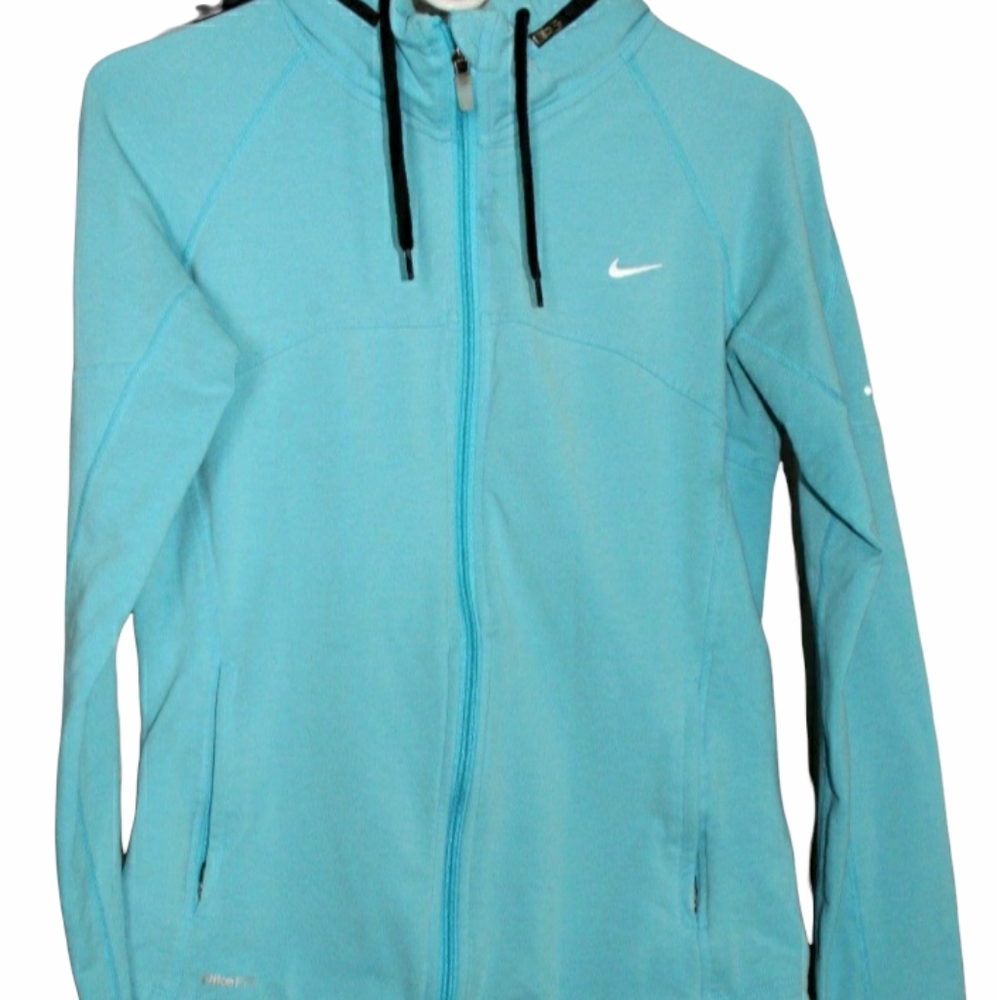 Baby blue NIKE women's vintage zipup jacket size medium.